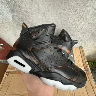 Tênis de basquete Air Jordan 6 Patina preto e branco
