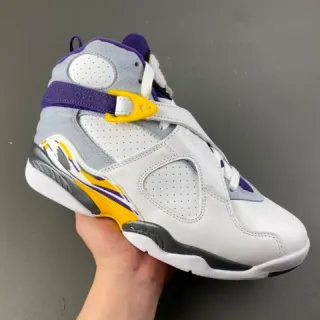 Tênis de basquete Air Jordan 8 branco, roxo e amarelo