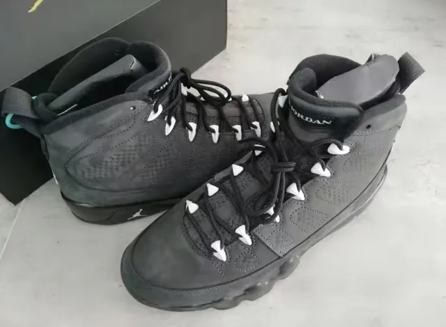 Air Jordan 9 黑白 Jumpman 篮球鞋 2