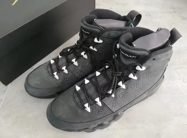 Air Jordan 9 黑白 Jumpman 篮球鞋 3