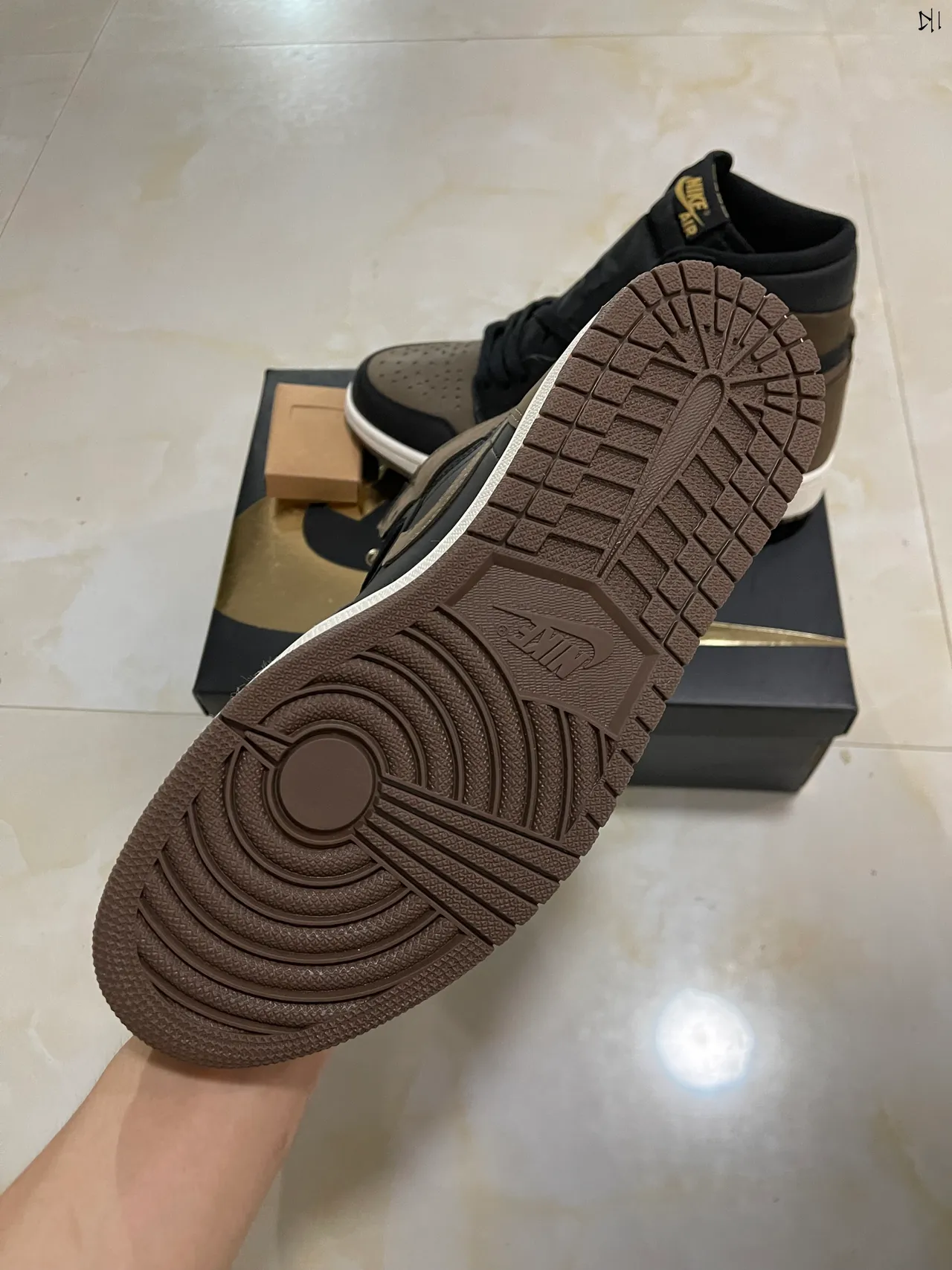 Air Jordan काले भूरे हाई-टॉप परफोरेटेड टो बास्केटबॉल जूते 7