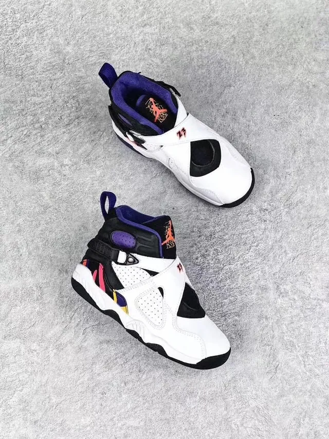 Chaussures de basketball montantes Air Jordan noir et gris à fermeture à double sangle 19
