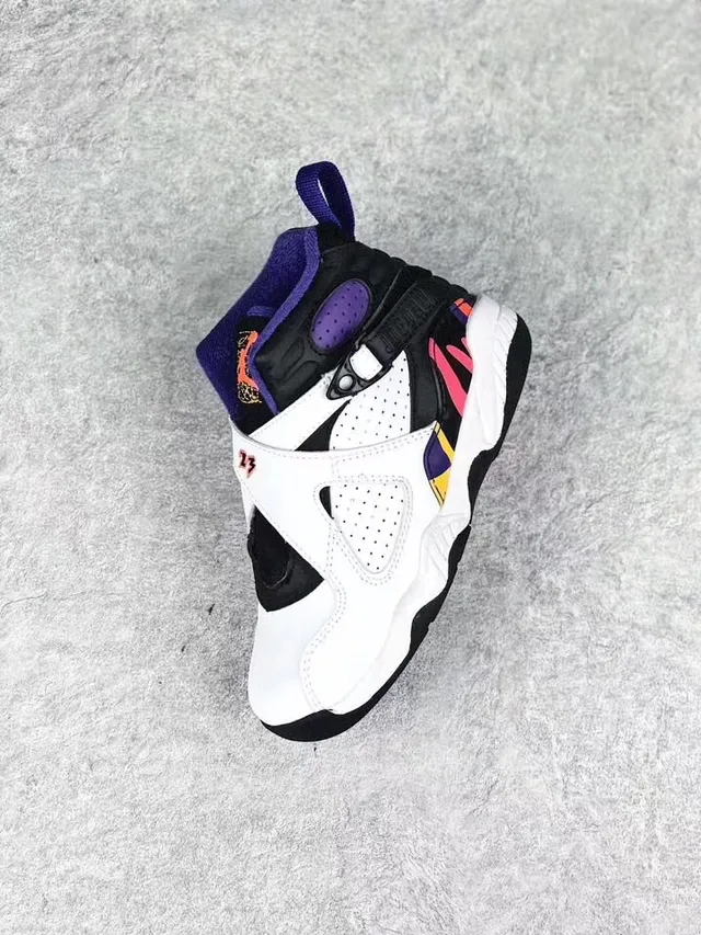 Chaussures de basketball montantes Air Jordan noir et gris à fermeture à double sangle 21