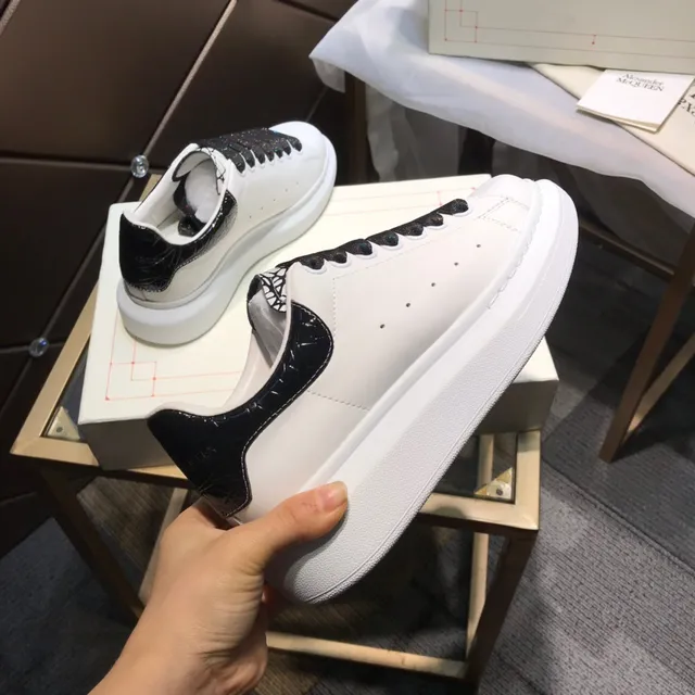 Alexander McQueen Oversized Sneaker White Black Glitter Strap Lifestyle Sneakers 5