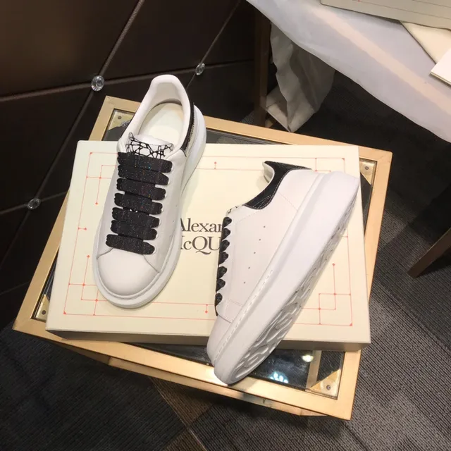 Alexander McQueen Oversized Sneaker White Black Glitter Strap Lifestyle Sneakers 8
