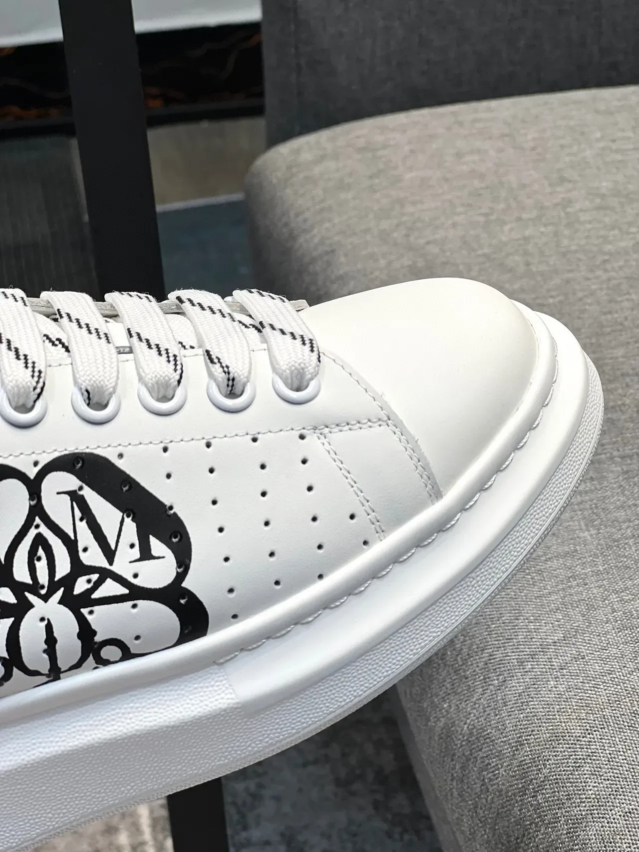 Alexander McQueen Oversized Sneaker White Black Platform Sole Perforated Leather Upper Lifestyle Sneakers 4