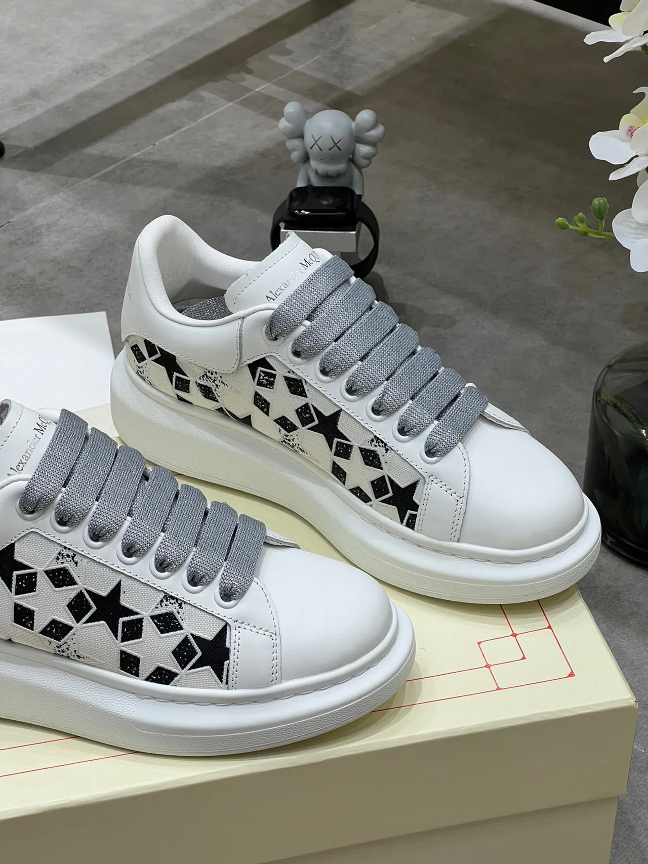 Alexander McQueen Oversized Sneaker White Black Star Perforated Lifestyle Sneakers 7