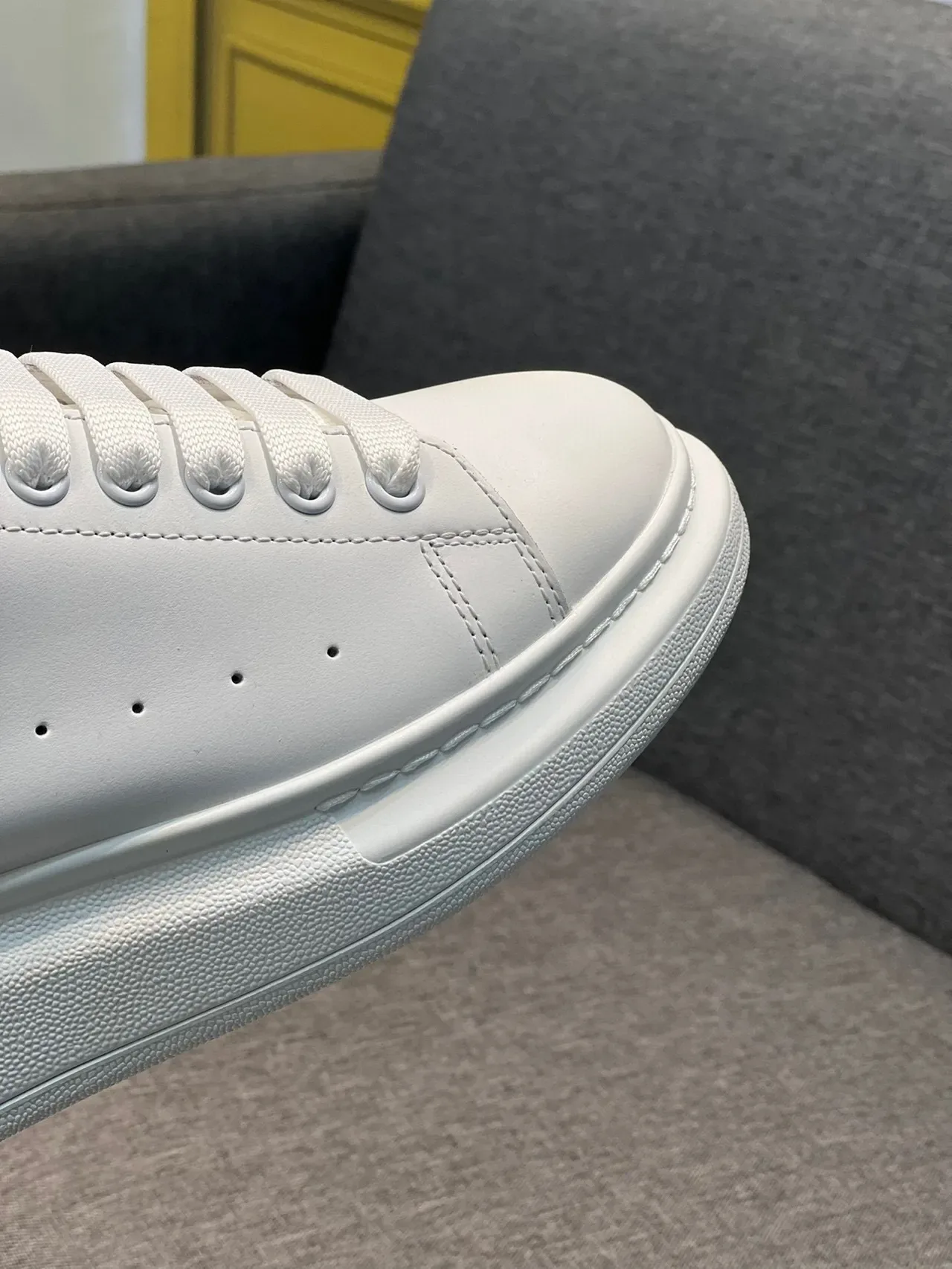 Alexander McQueen 白色 Checkerboard 鞋跟 Oversized Lifestyle Sneakers 3