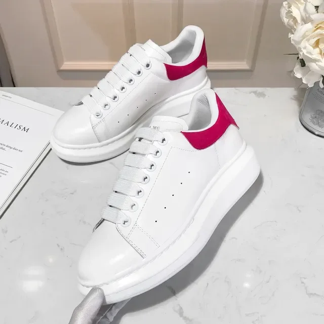 Alexander McQueen sneakers oversized semelle blanche rose upper cuir propre lifestyle sneakers 5