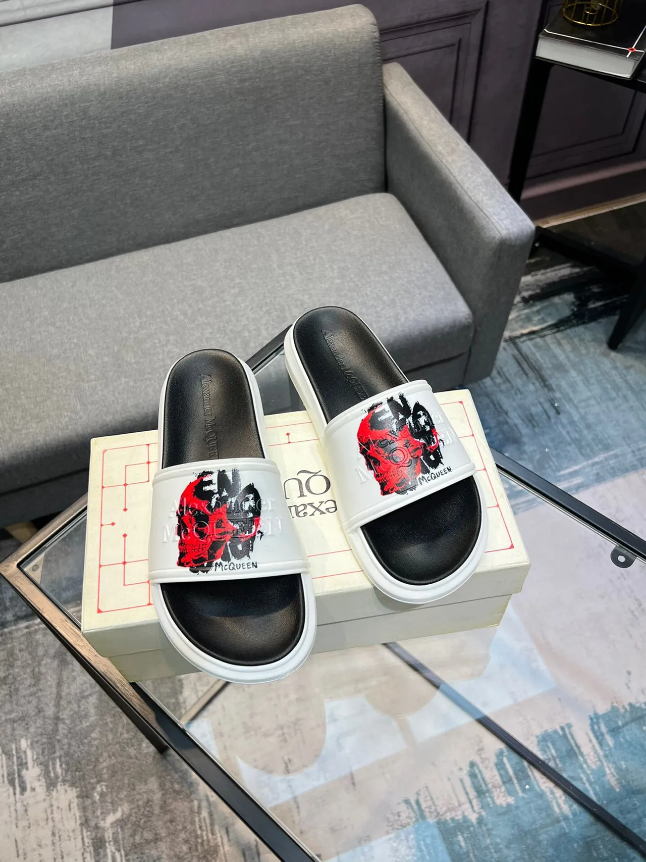 Alexander McQueen Crâne Glisse Blanc Noir Sangle Large Impression Graphique Chaussures 5