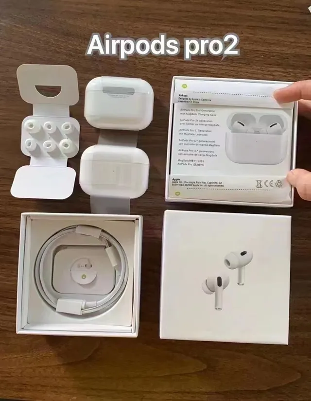 Apple AirPods Pro সাদা কম্প্যাক্ট স্টেম-স্টাইল ম্যাগনেটিক চার্জিং কেস TWS ইয়ারবাডস 2