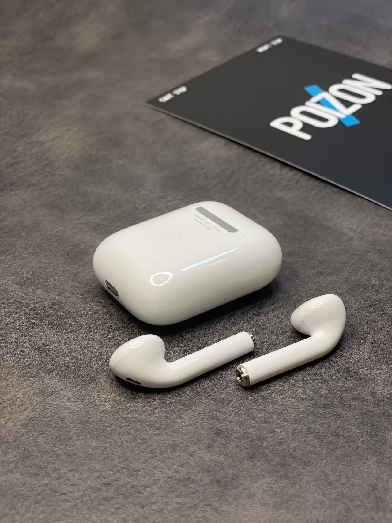 Apple AirPods সাদা কম্প্যাক্ট স্টেম-স্টাইল গ্লসি ফিনিশ TWS ইয়ারবাডস 3