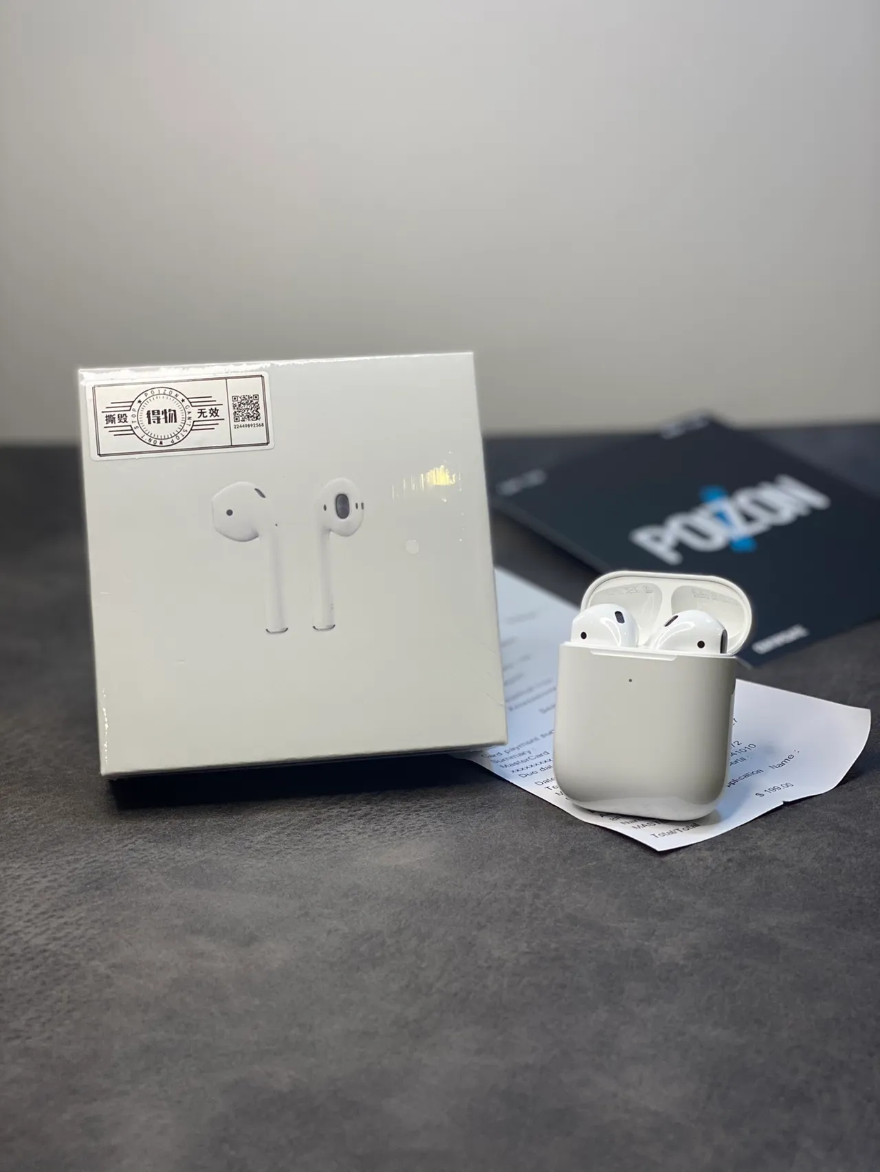 Apple AirPods সাদা কম্প্যাক্ট স্টেম-স্টাইল গ্লসি ফিনিশ TWS ইয়ারবাডস 10