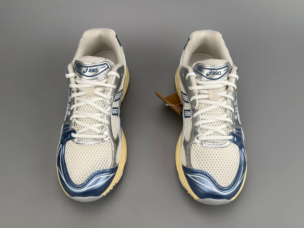 ASICS Gel-Kayano Navy and Silver Mesh 跑鞋 9