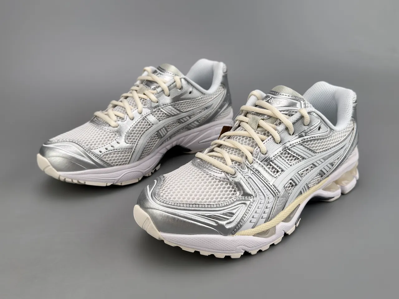 ASICS Gel-Kayano Silver and White Running Shoes 7