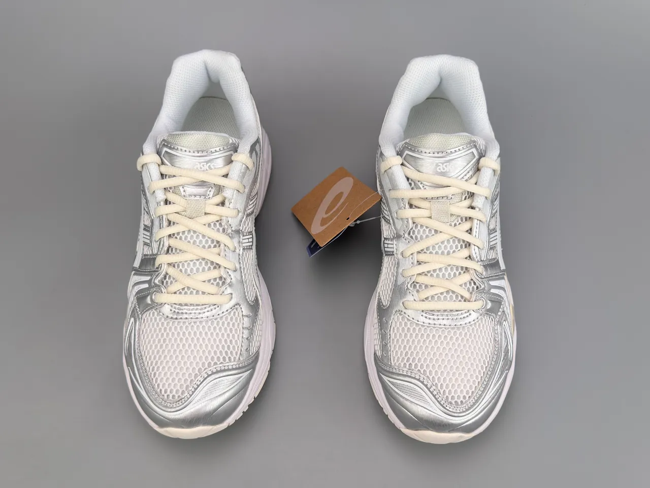 ASICS Gel-Kayano Silver and White Running Shoes 9