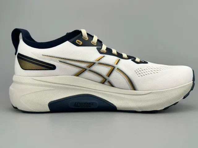 ASICS Gel-Kayano Blanc Marine Or Chaussures de course 9