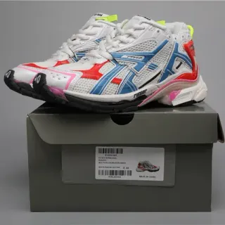 ASICS Runner सफेद/लाल/नीला/गुलाबी रनिंग जूते