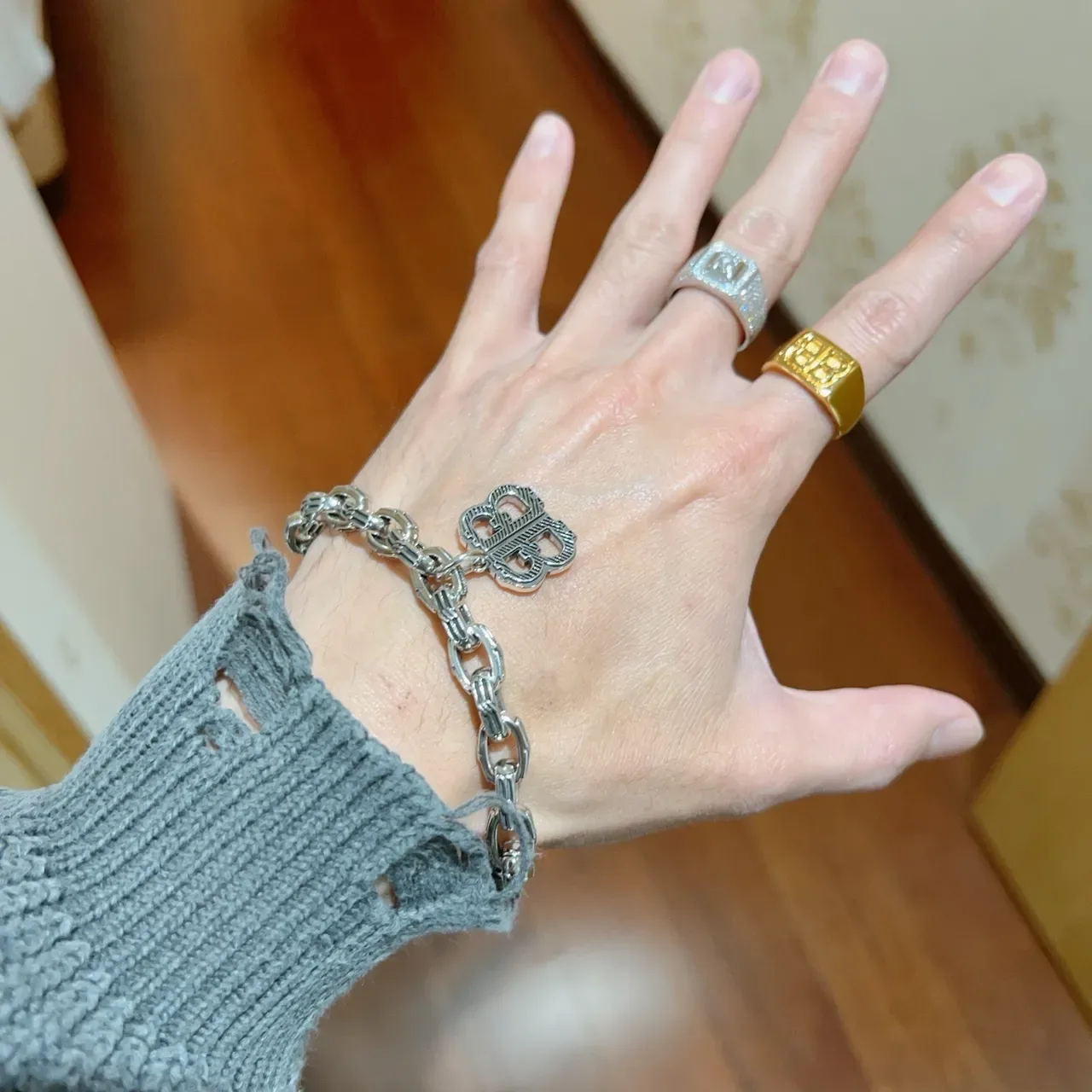 Balenciaga BB Logo Chunky Chain Bracelet 5