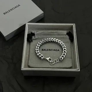 Balenciaga Chunky Curb-Link Pulsera Plata