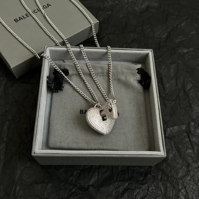Collares Balenciaga Cristal-Pavé Chave e Coração 6