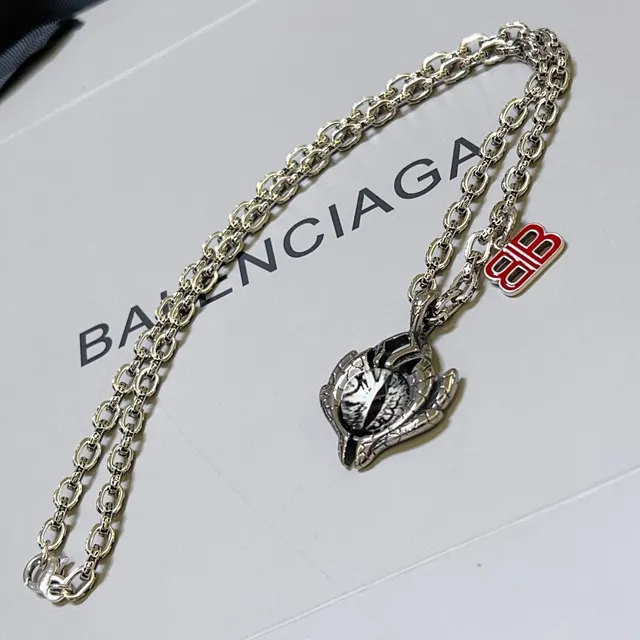 Balenciaga Eye 银色 红色 路障链 图案 吊坠 项链 6