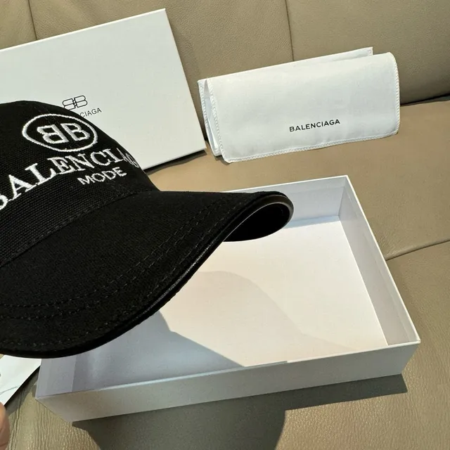 Balenciaga Mode कढ़ाई काले बेसबॉल कैप 6