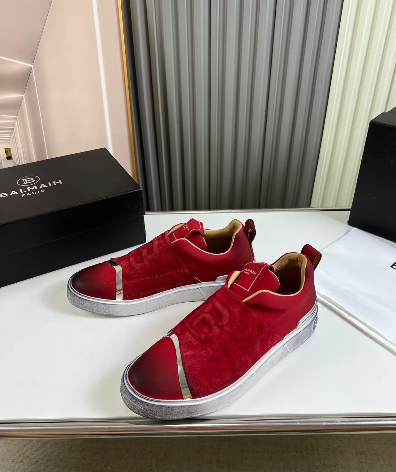 Balenciaga Rouge Argent Slip-On Daim Supérieur Lifestyle Sneakers 8