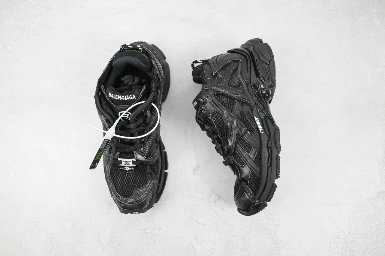 Balenciaga Runner Chaussures Monochrome Noires Chunky 8