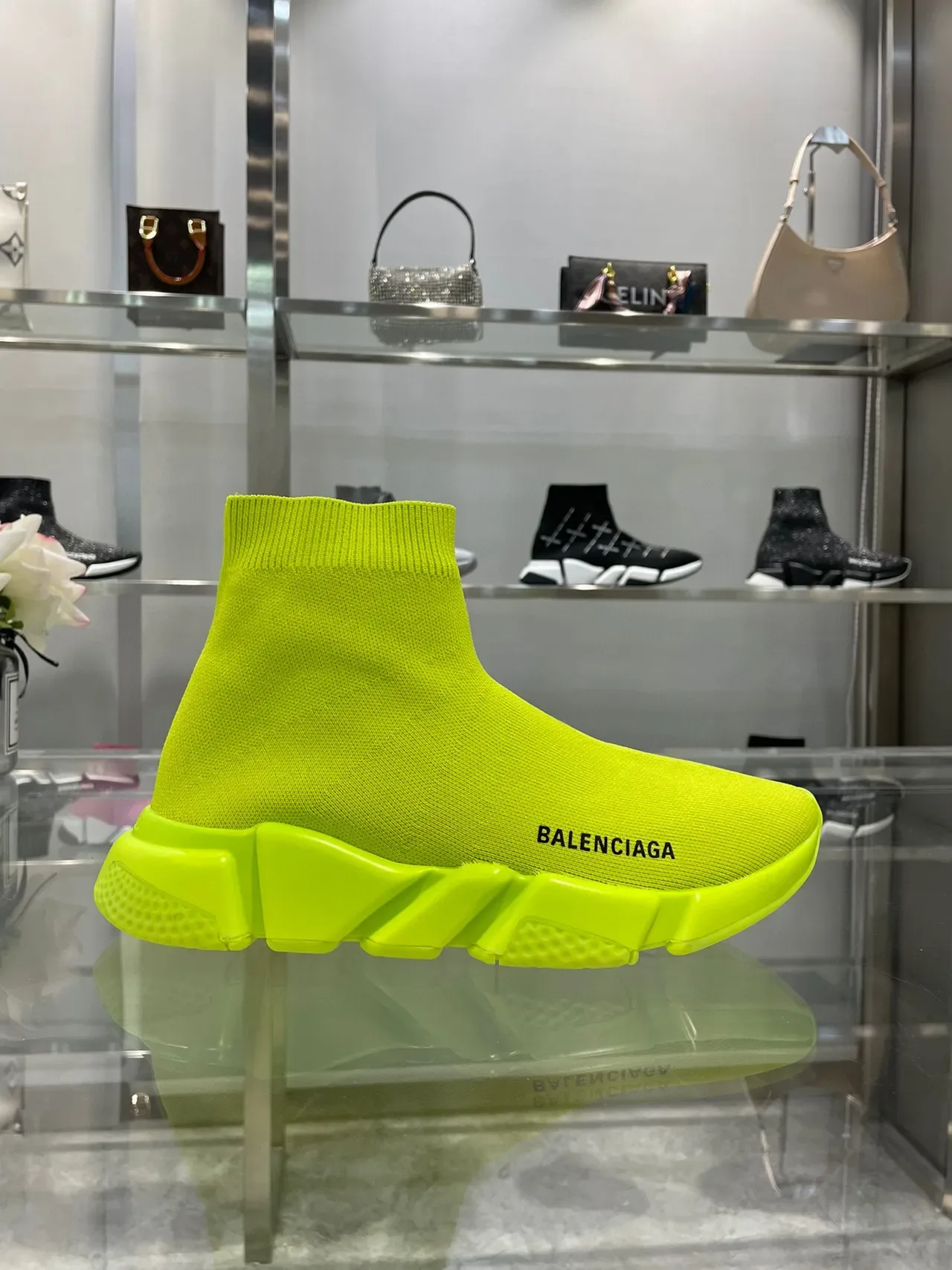 Balenciaga Speed Trainer Neon Yellow حذاء أسلوب حياة 4