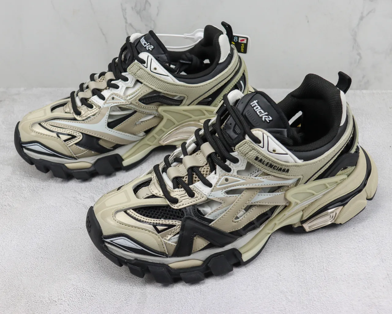 Balenciaga Track Trainer حذاء رياضي بني وأسود سميك 4