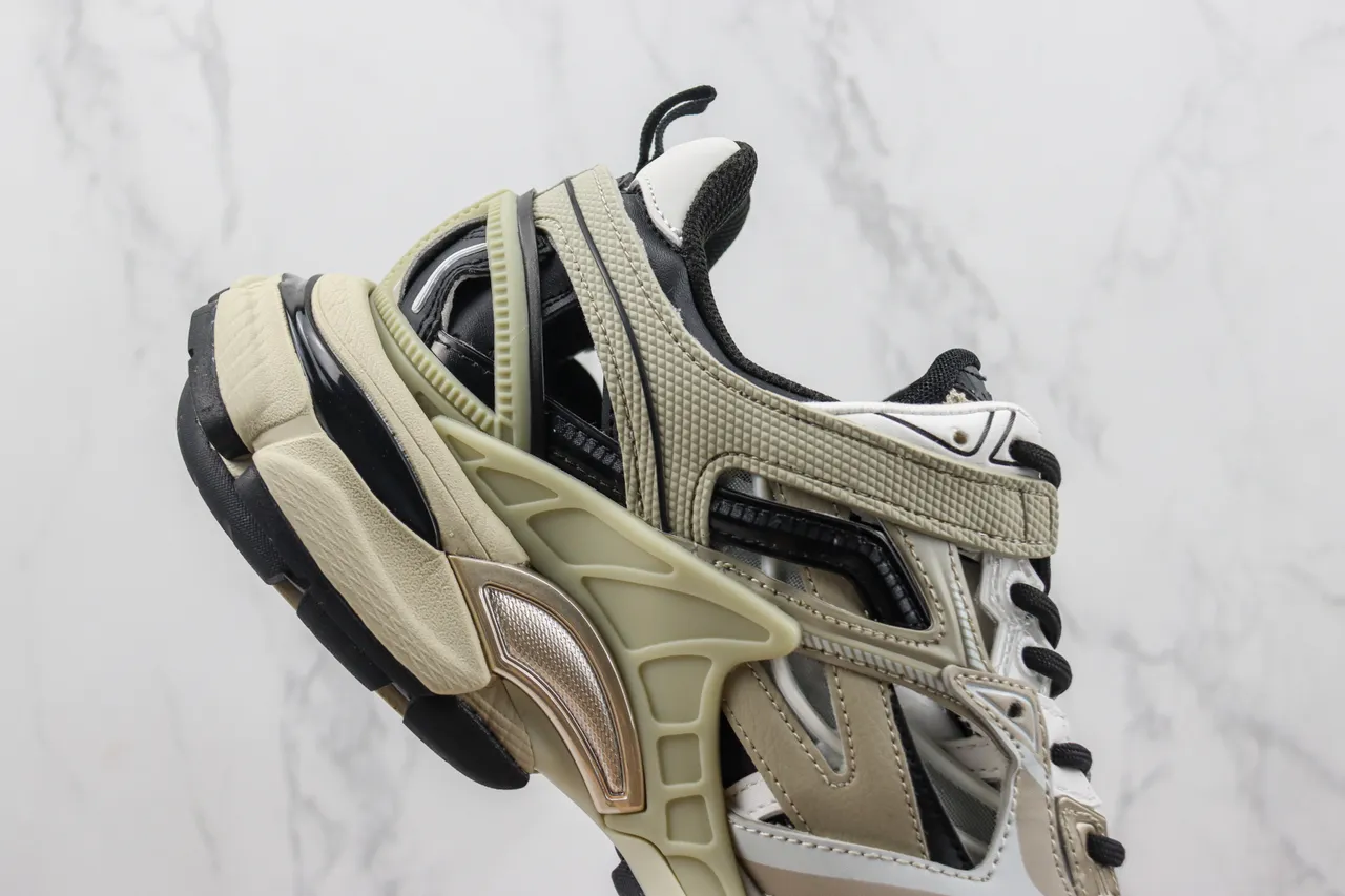 Balenciaga Track Trainer حذاء رياضي بني وأسود سميك 5