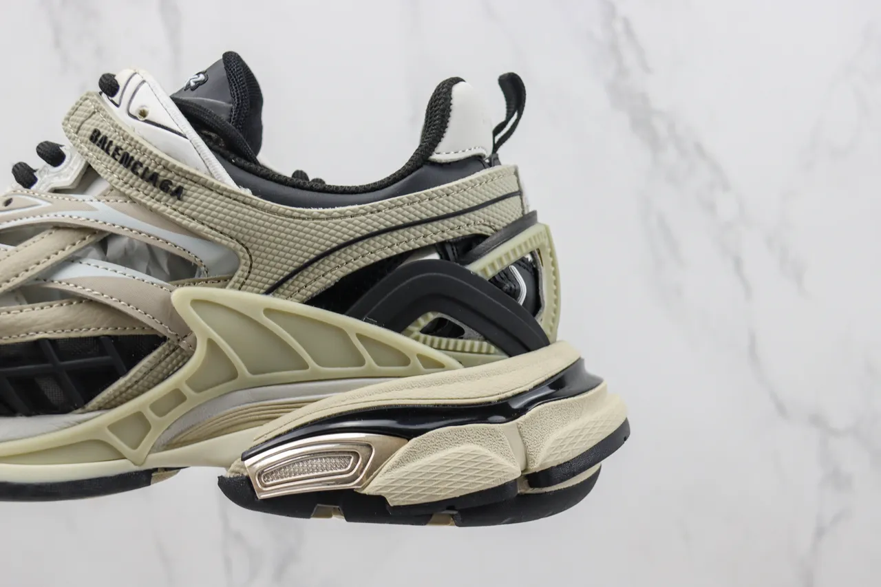 Balenciaga Track Trainer حذاء رياضي بني وأسود سميك 7