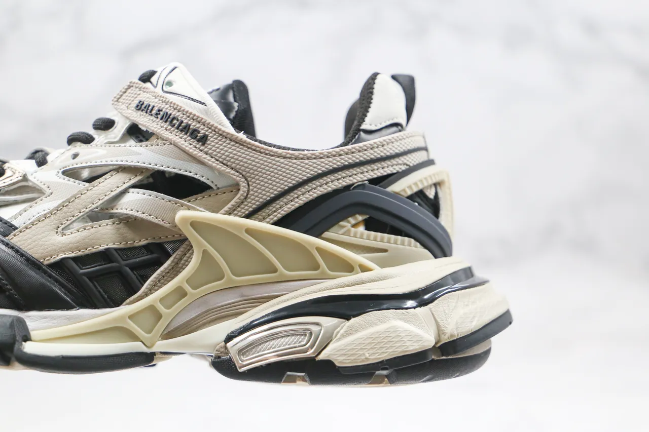 Balenciaga Track Trainer Off-White and Black Chunky Sneakers 6