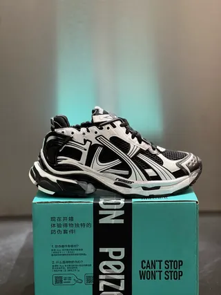 Balenciaga Track Trainer White Black Chunky Sneakers 3