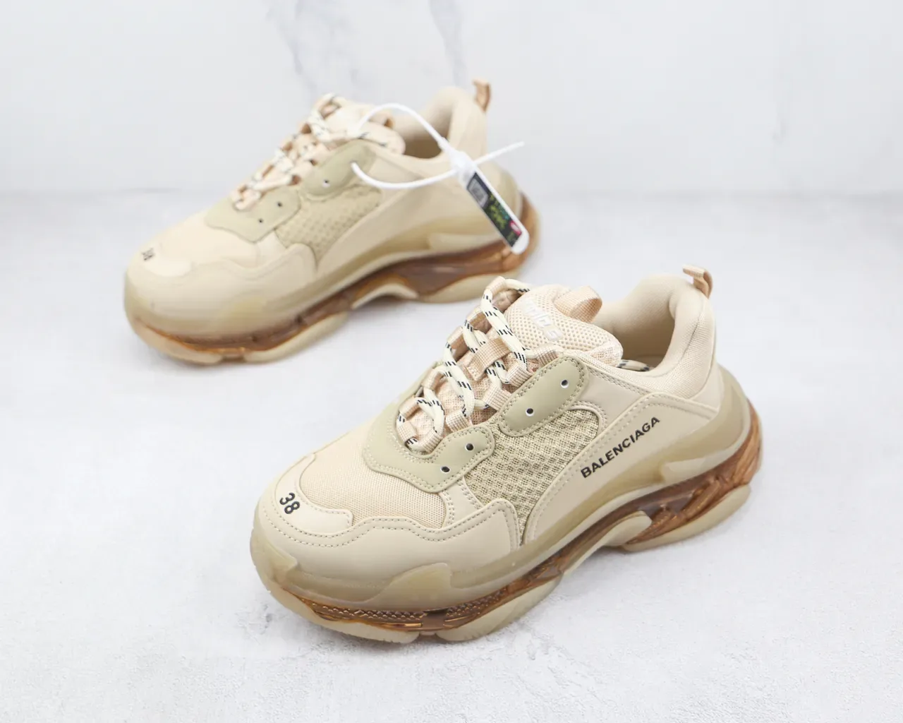 Balenciaga Triple S Beige et Amber Sneakers Chunky Translúcides 4