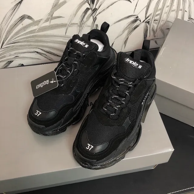 Balenciaga Triple S Black Chunky Sneakers 3