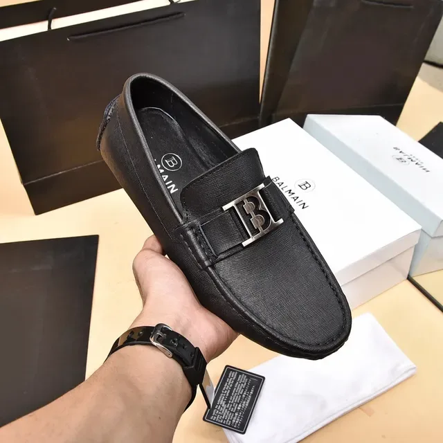 বালমেন B-Buckle কালো চামড়ার লুফার 6