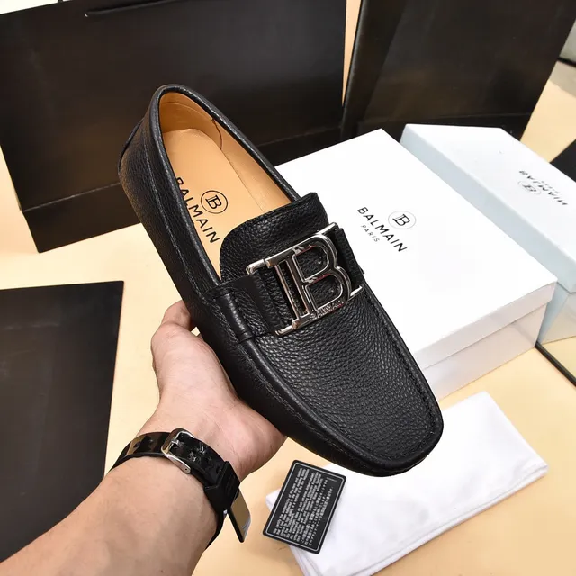 Balmain B-Court أحذية ليزر جلد مقشر أسود مع وترة 7