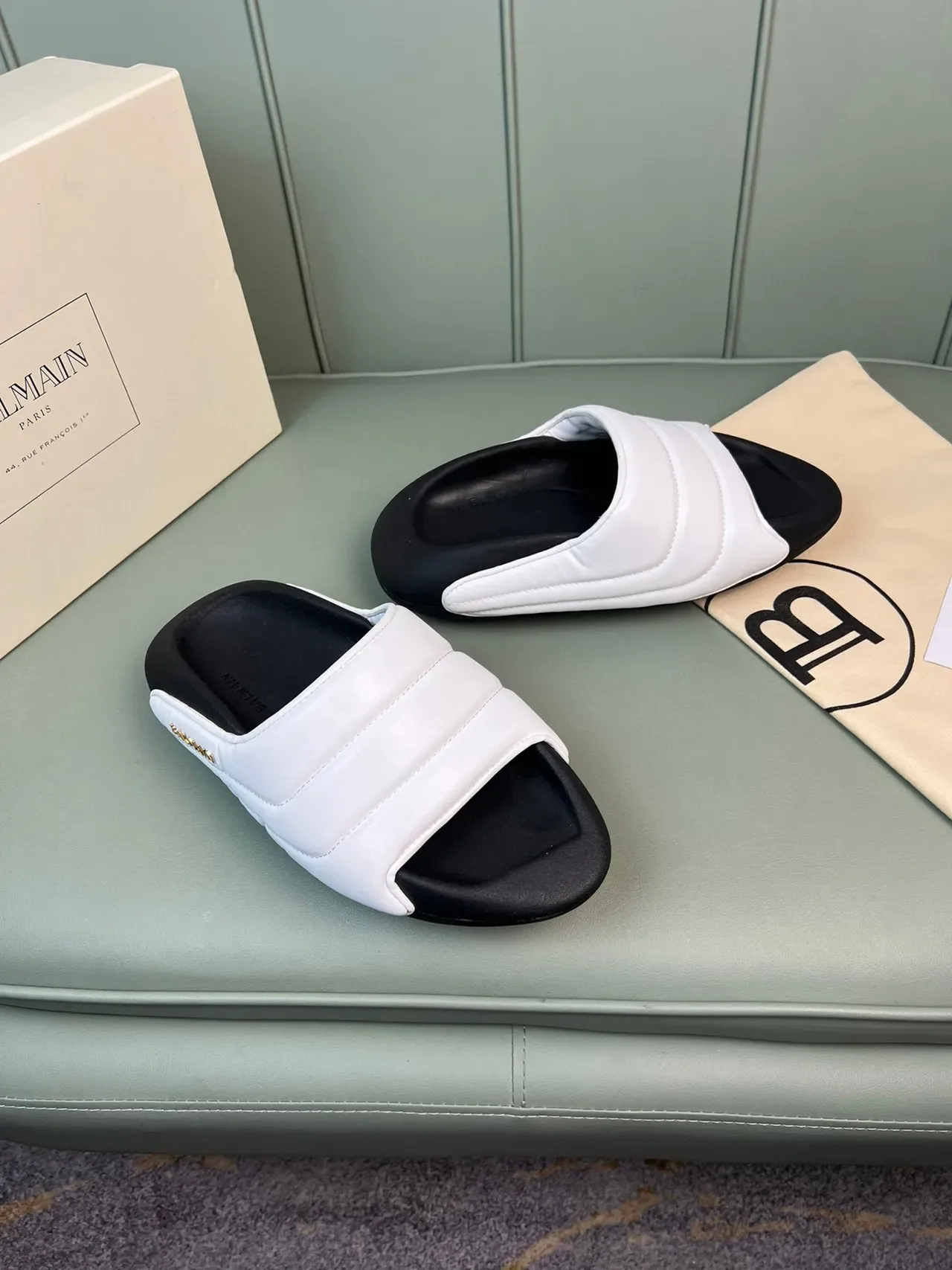 Balmain B-Court 白色黑色绗缝带成型鞋底穆勒鞋 8