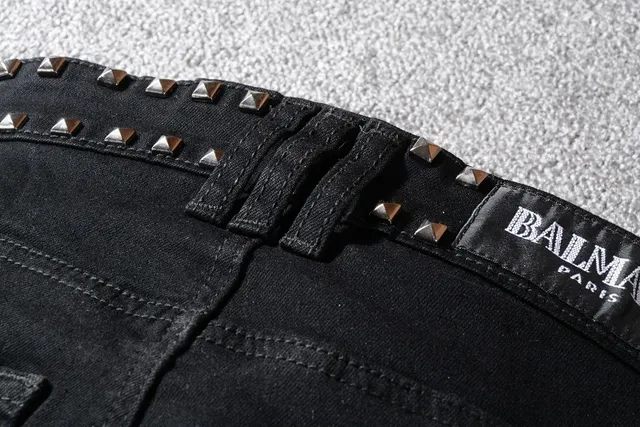 Balmain Biker Pantalon Jean Noir Argenté Clouté à Fermeture Éclair 3