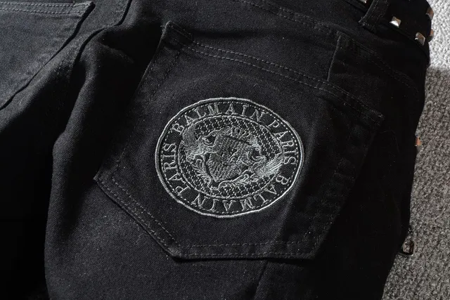 Balmain Biker Pantalon Jean Noir Argenté Clouté à Fermeture Éclair 5