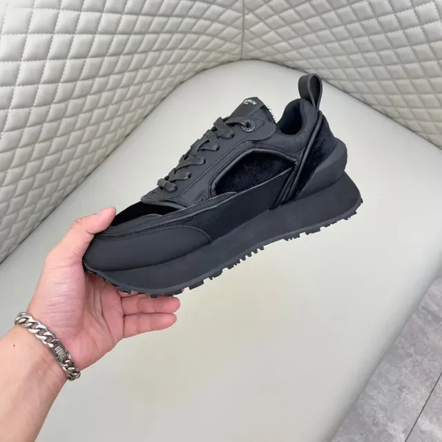 Balmain Sneakers noires monocromatiques en panneaux synthétiques et velours superposés 4