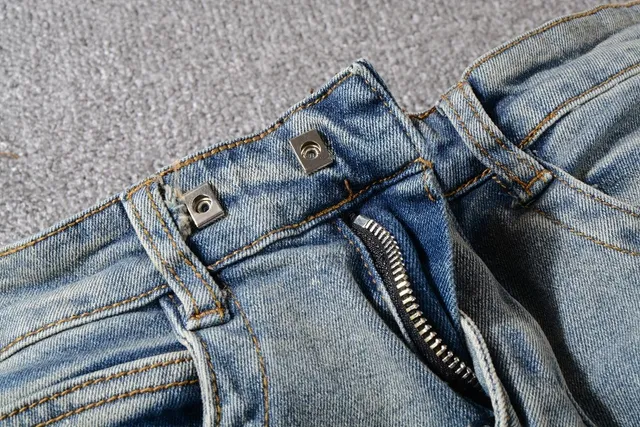 Balmain غسل فاتح مفروك لوحة موجية جينز 10