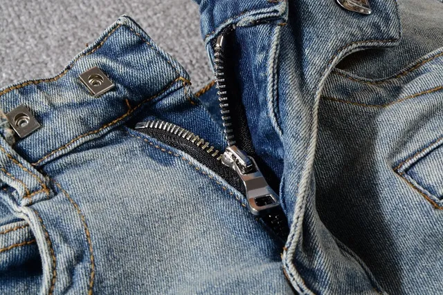 Balmain غسل فاتح مفروك لوحة موجية جينز 11