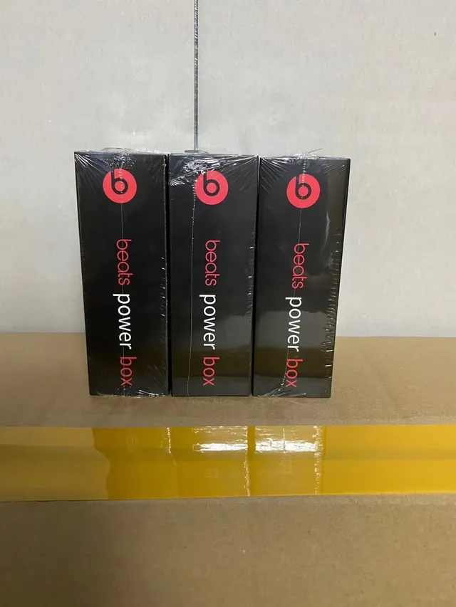 Beats Black Pink Étui de Charge Cylindrique Finition Mate TWS Écouteurs 12