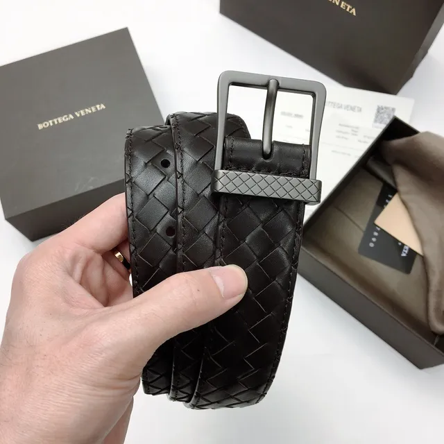 Bottega Veneta Cinto de Couro Preto Cinza Tecido Intrecciato Gunmetal Fivela Retangular 3