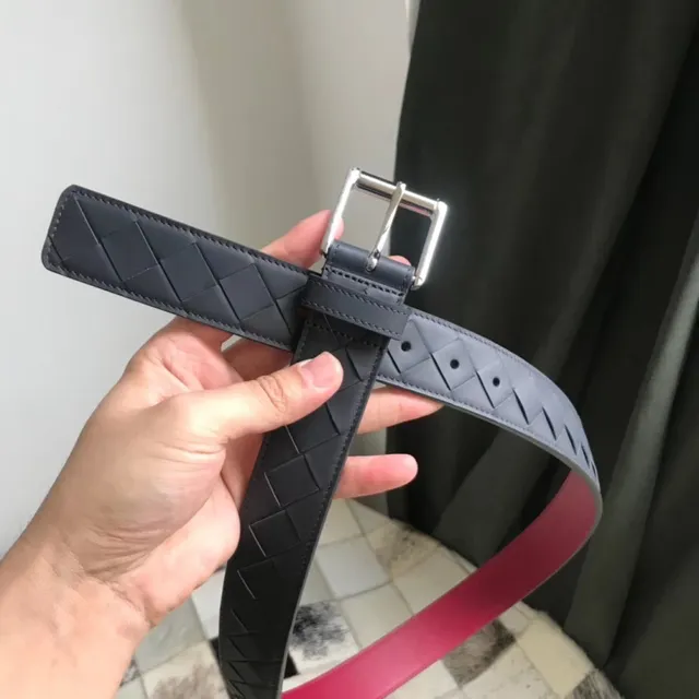 Bottega Veneta cinturón de cuero marrón rojo Intrecciato tejido reversible 8