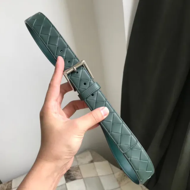 Bottega Veneta cinturón de cuero marrón rojo Intrecciato tejido reversible 13