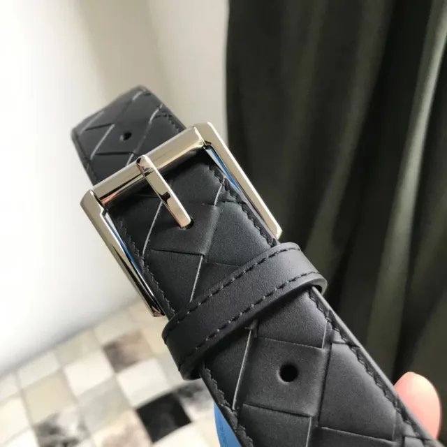 Bottega Veneta cinturón de cuero marrón rojo Intrecciato tejido reversible 21